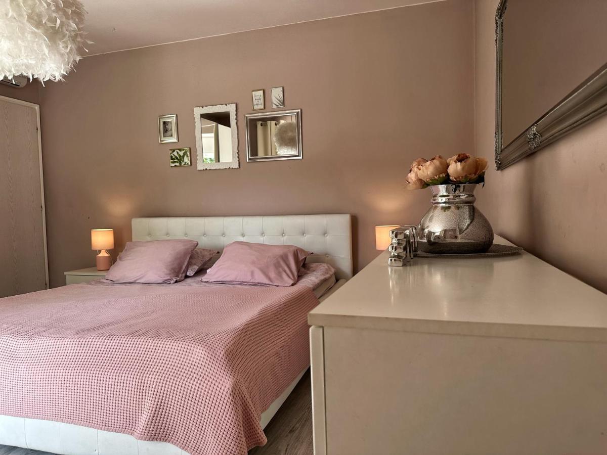 Zogar Apartment Матули Екстериор снимка